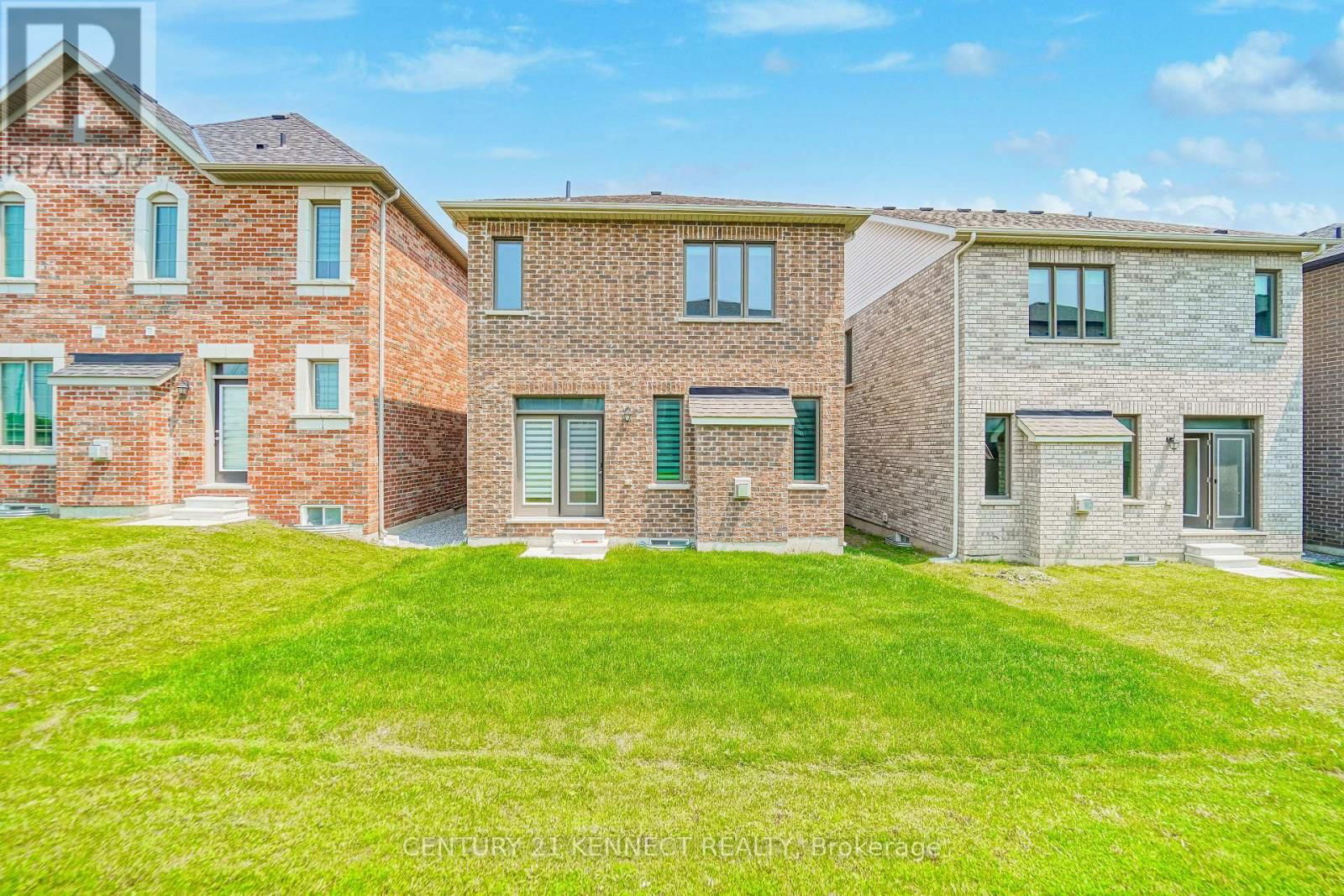 18 CECIL SINCLAIR DRIVE Image 3