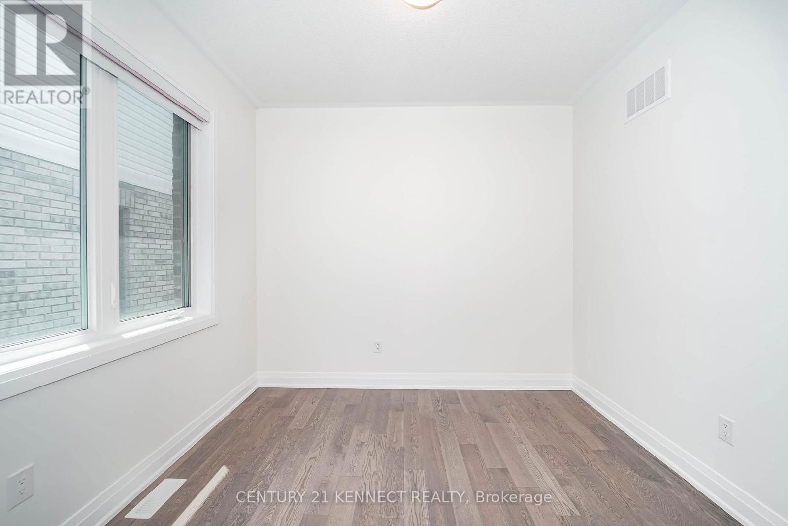 18 CECIL SINCLAIR DRIVE Image 36