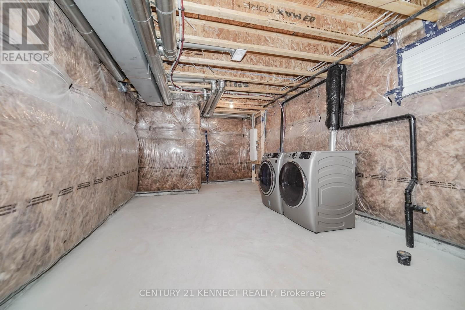 18 CECIL SINCLAIR DRIVE Image 39
