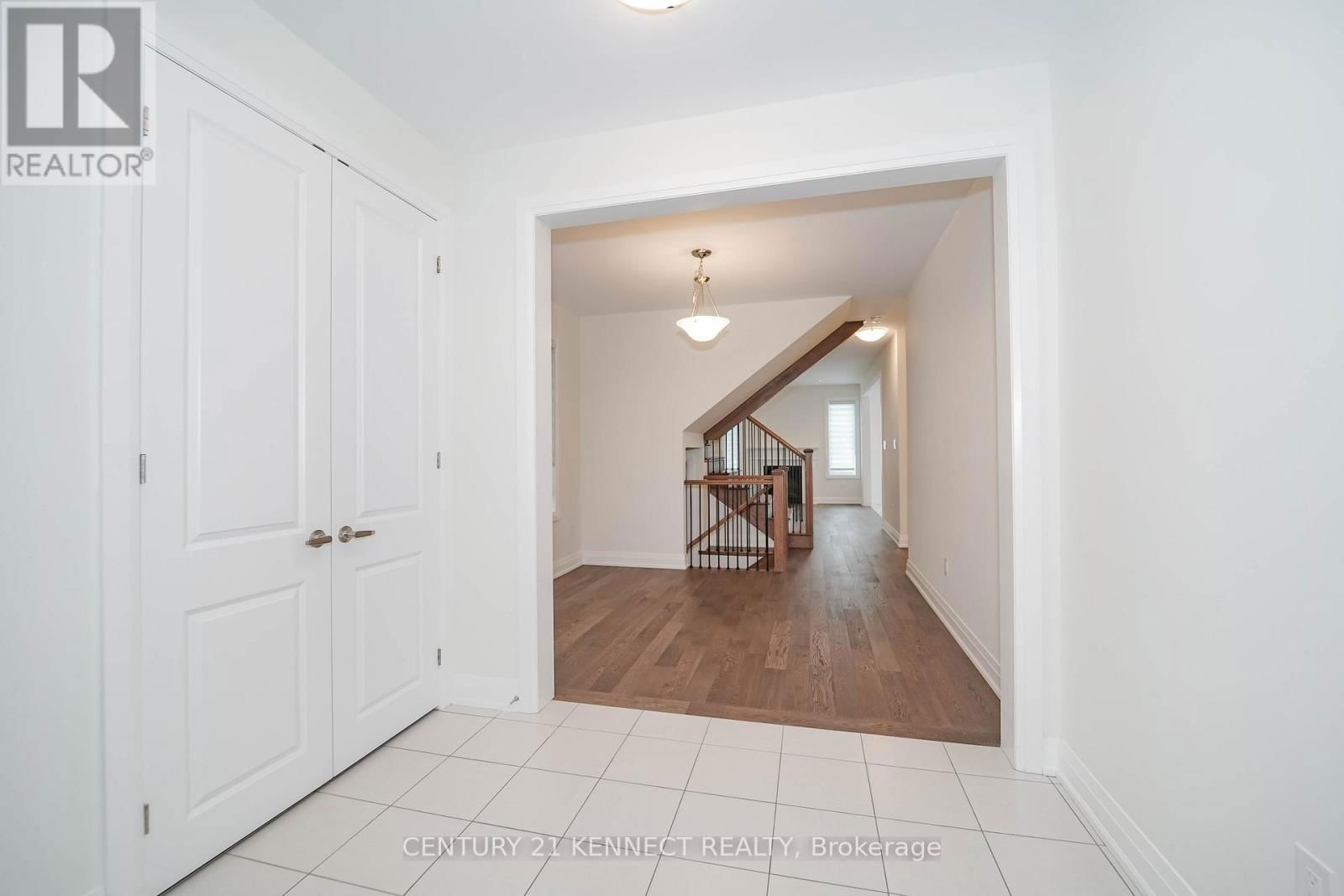 18 CECIL SINCLAIR DRIVE Image 6
