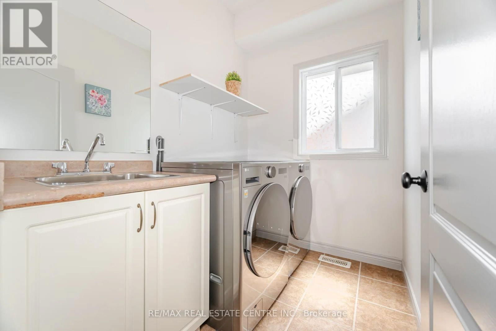 39 STONEHAM STREET Image 21