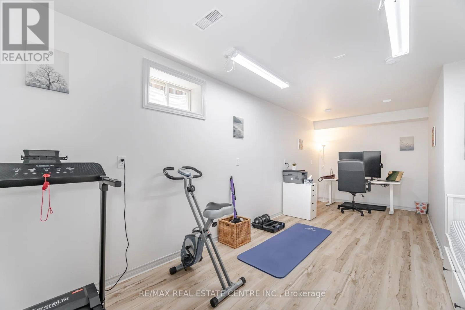 39 STONEHAM STREET Image 35