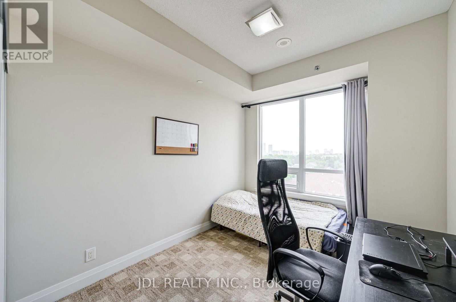 901 - 520 STEELES AVENUE WEST Image 21