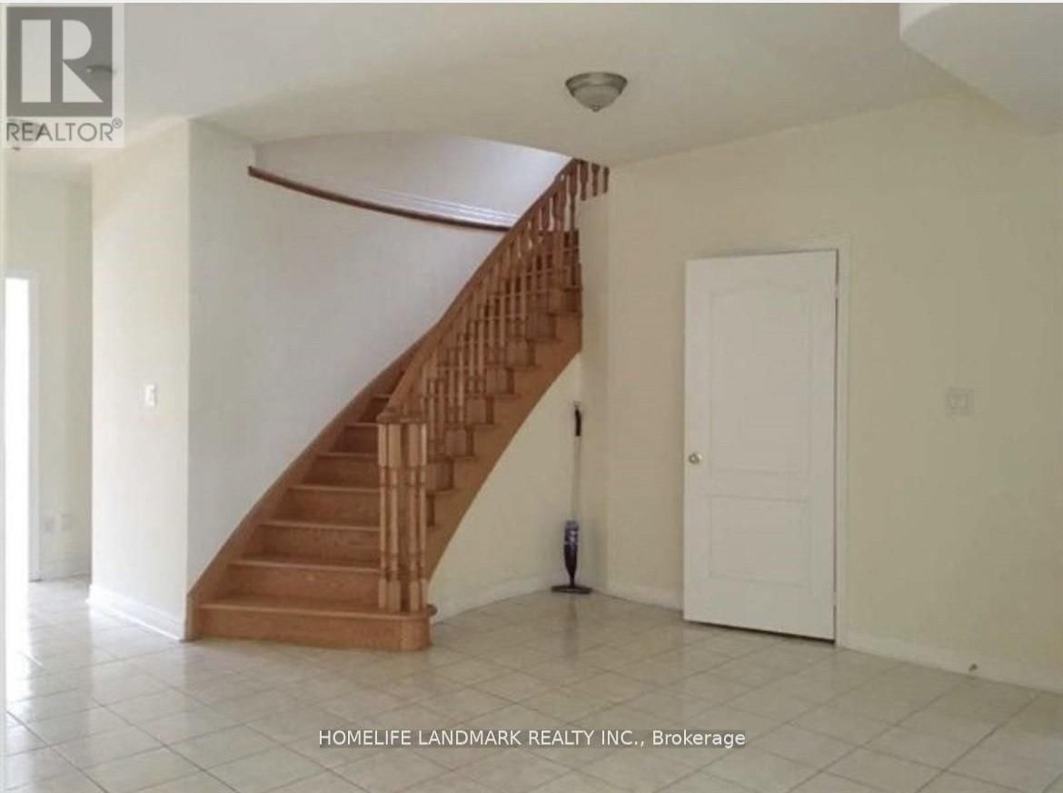 45 CASTLEMORE AVENUE Image 3