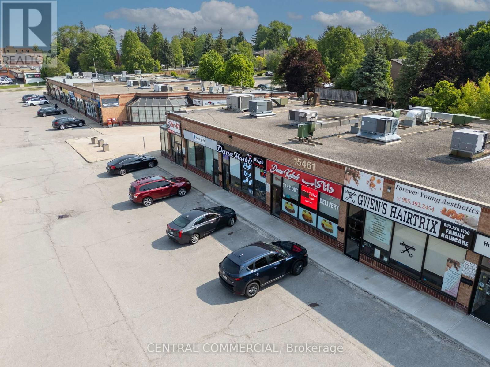 15461 YONGE STREET Image 3