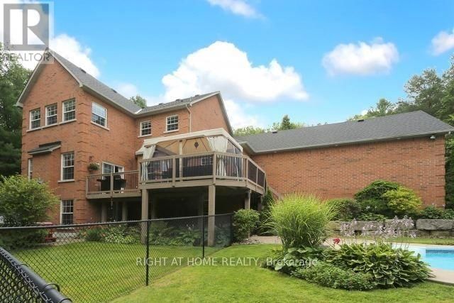 2 OAKVIEW PLACE Image 19