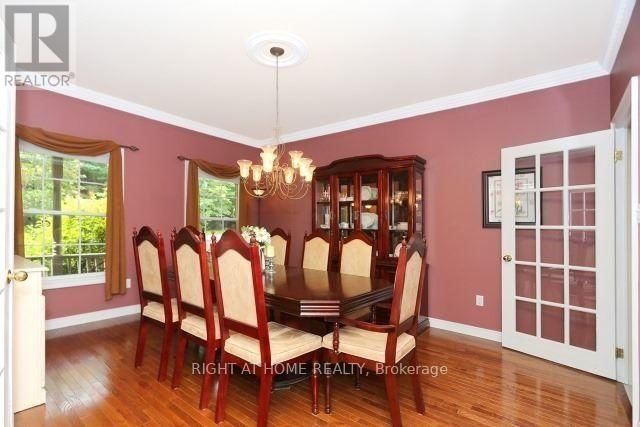 2 OAKVIEW PLACE Image 9