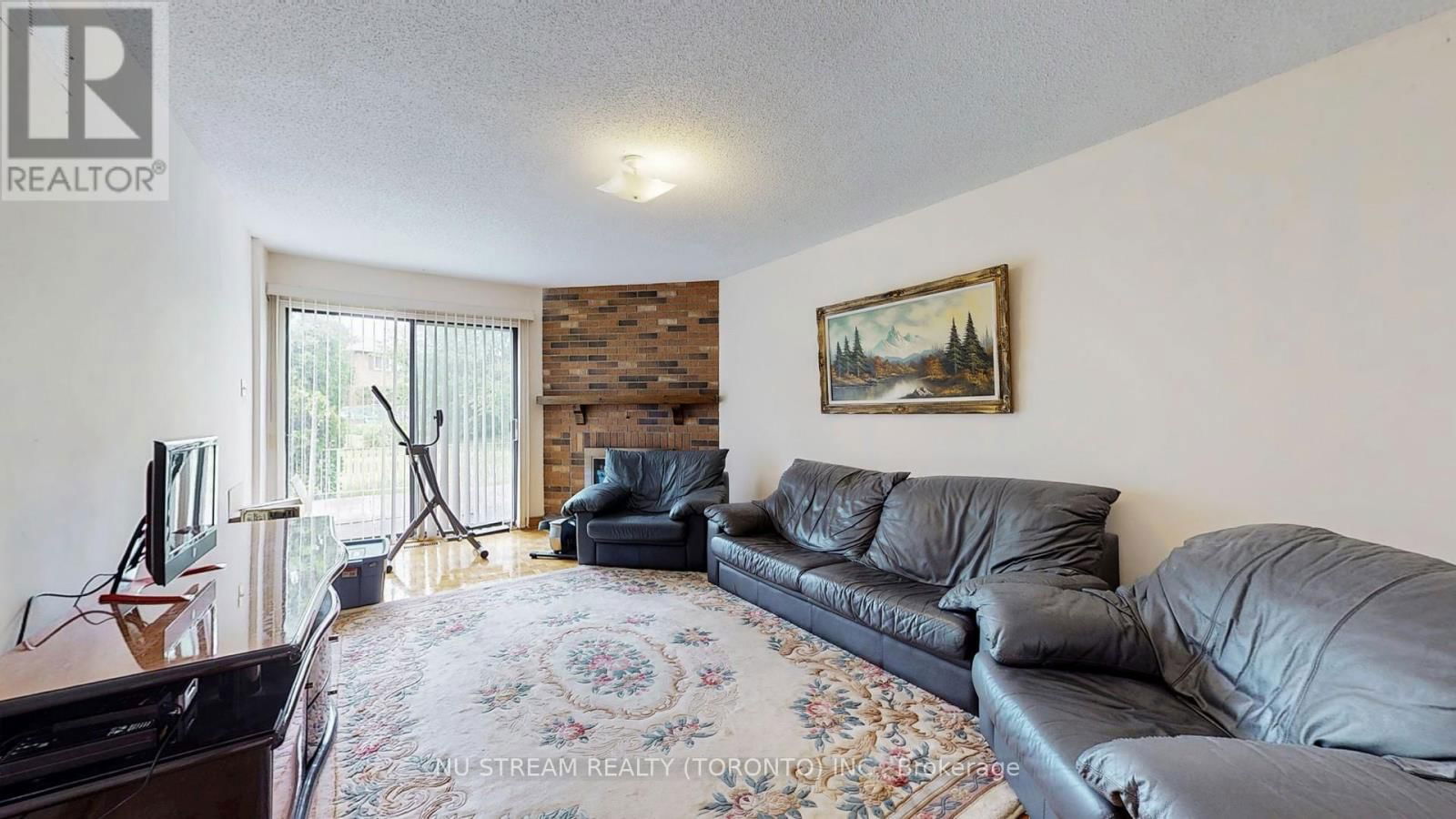 2 WINSTON ROAD Image 10