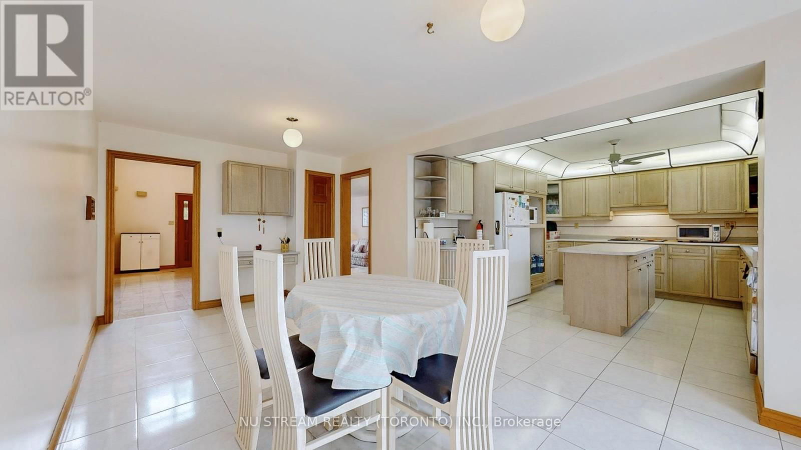 2 WINSTON ROAD Image 17