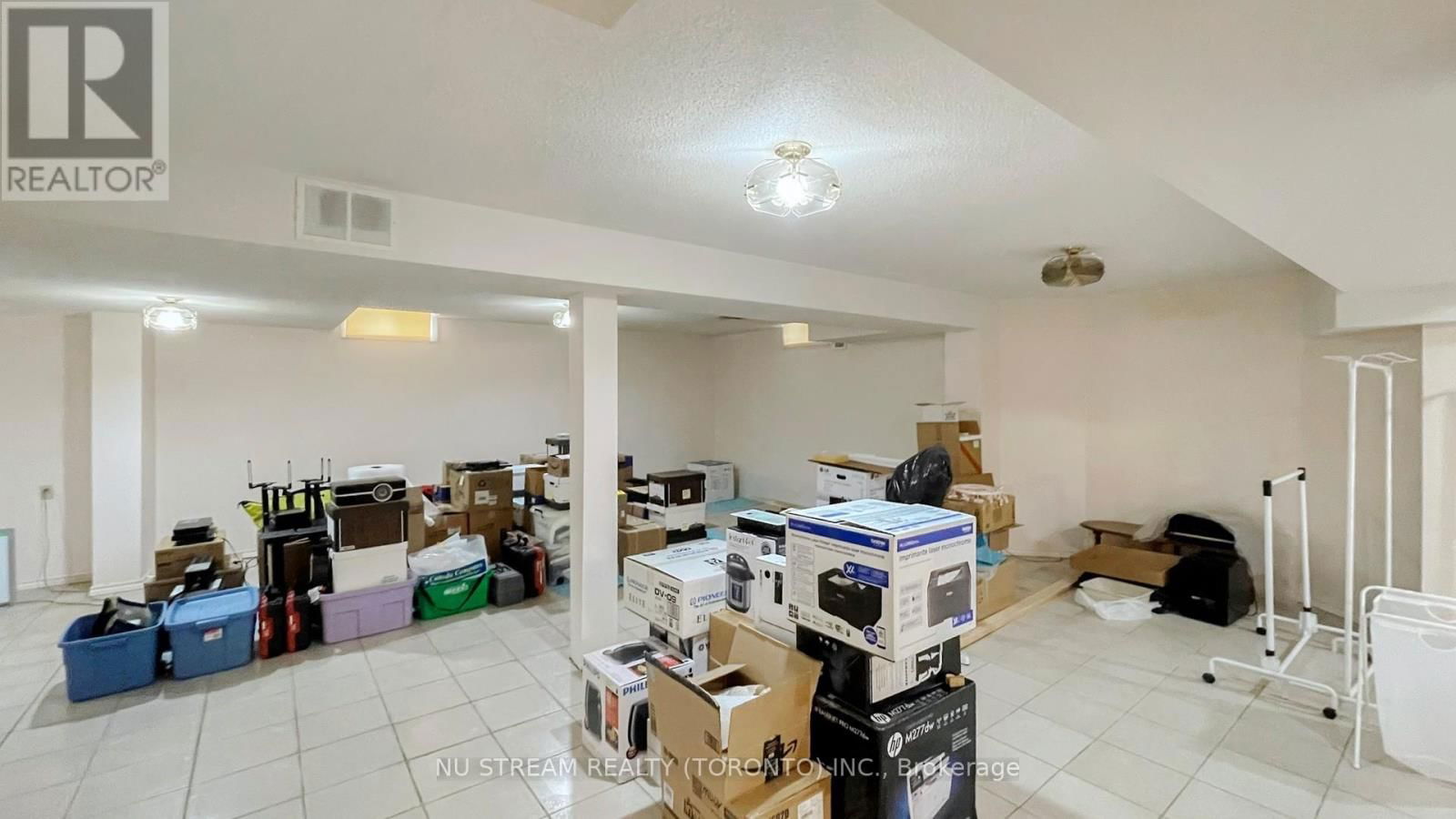 2 WINSTON ROAD Image 36