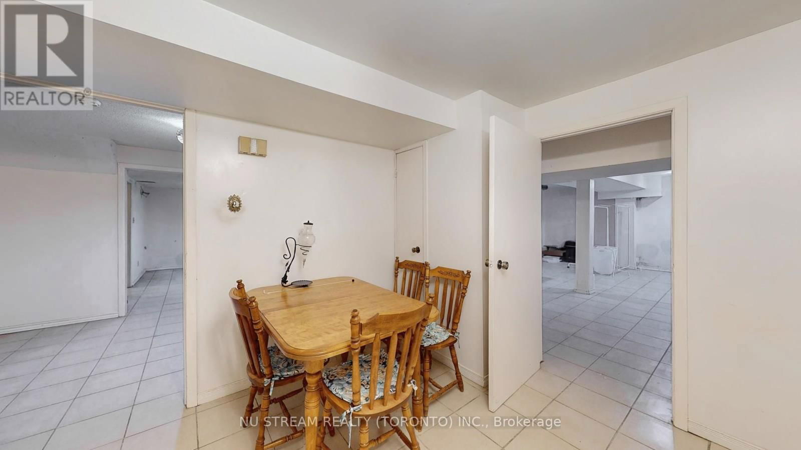 2 WINSTON ROAD Image 38