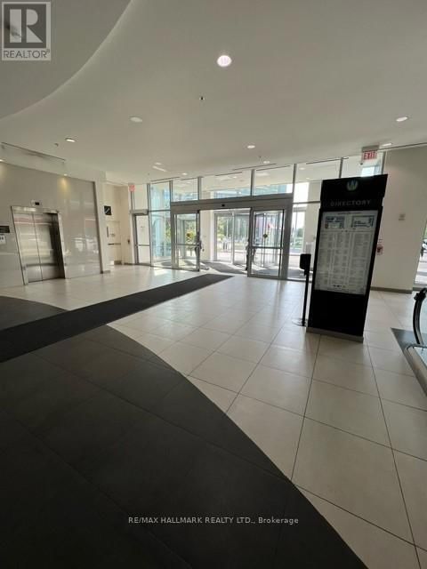 181 - 7181 YONGE STREET Image 8