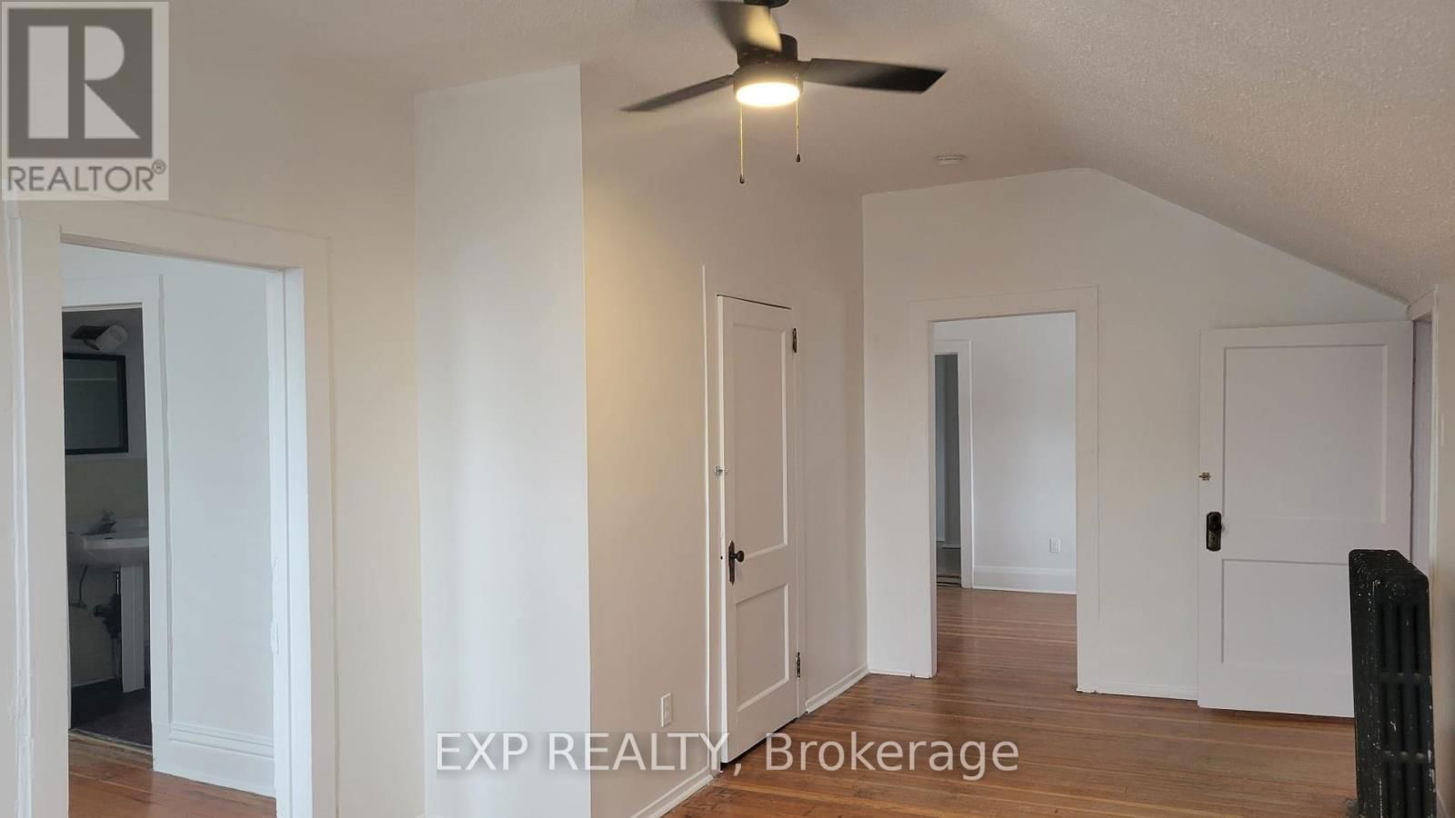 4 - 112 HIGH STREET Image 2