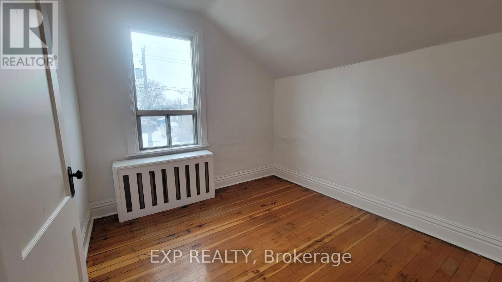 4 - 112 HIGH STREET Image 4