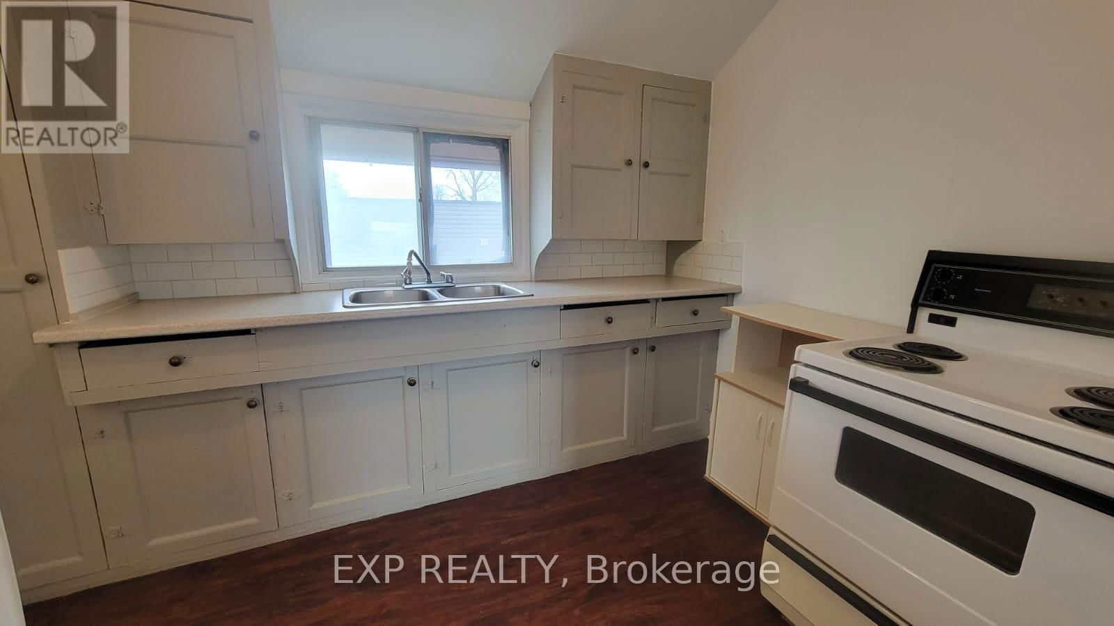 4 - 112 HIGH STREET Image 9