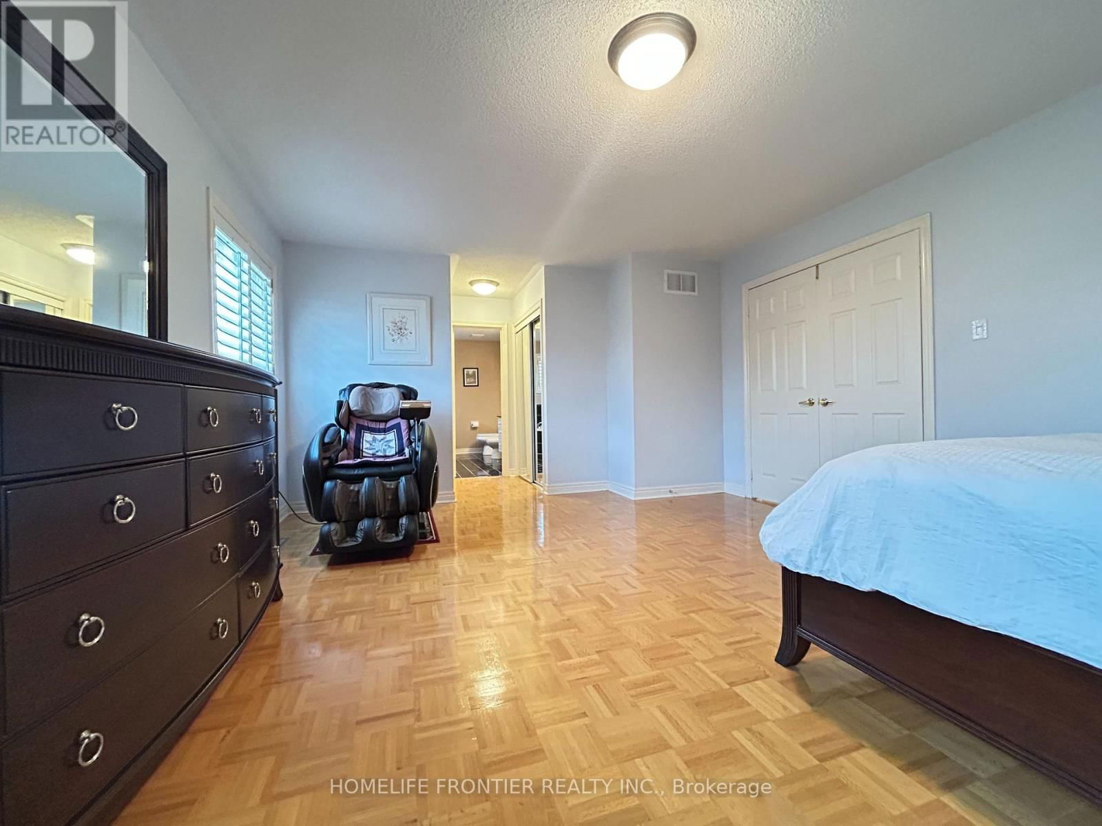 55 FORECASTLE ROAD Image 20