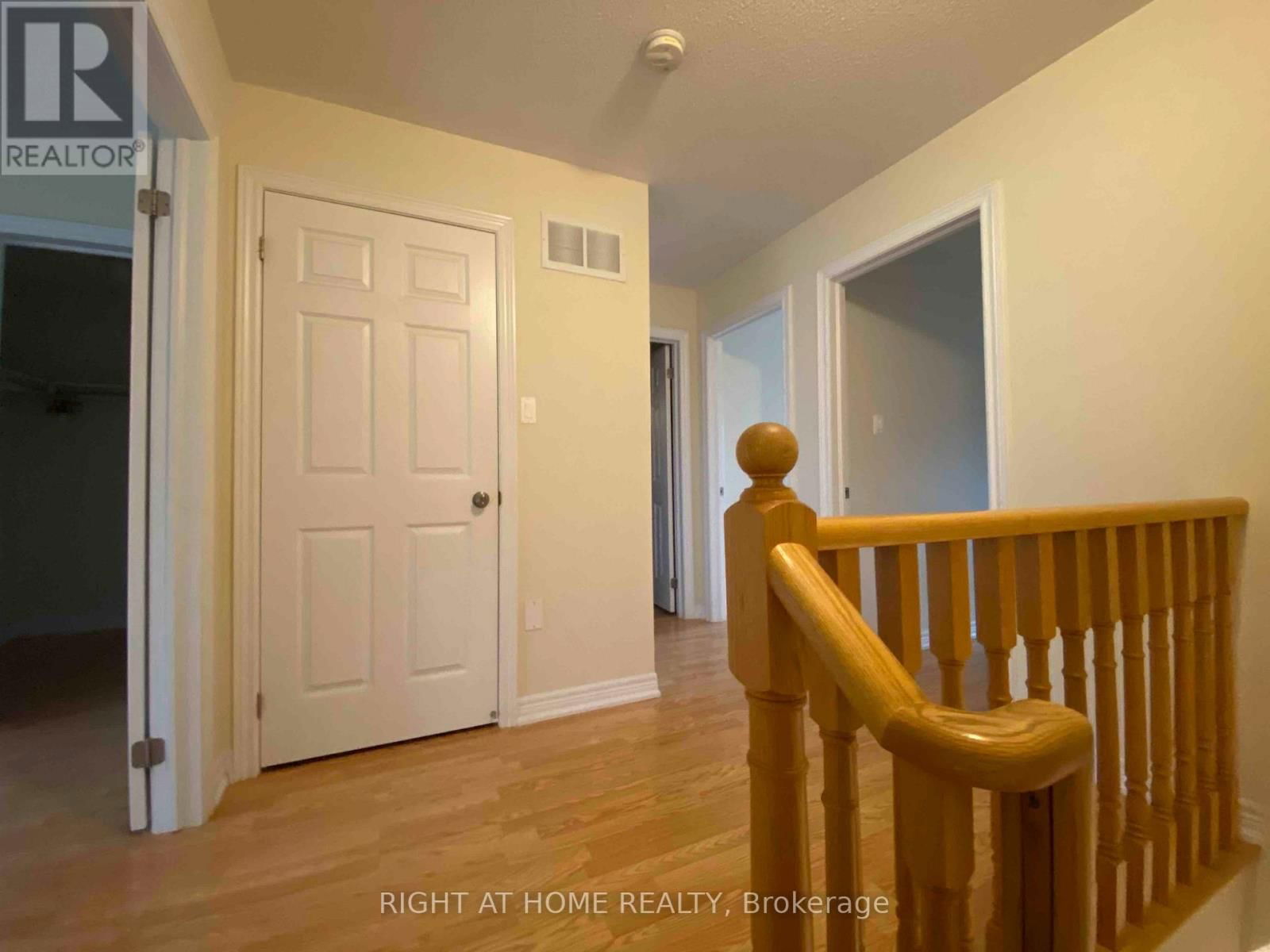 30 - 151 SILVERWOOD AVENUE Image 11