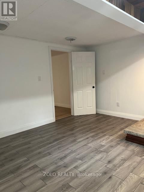 837 GRACE STREET Image 8