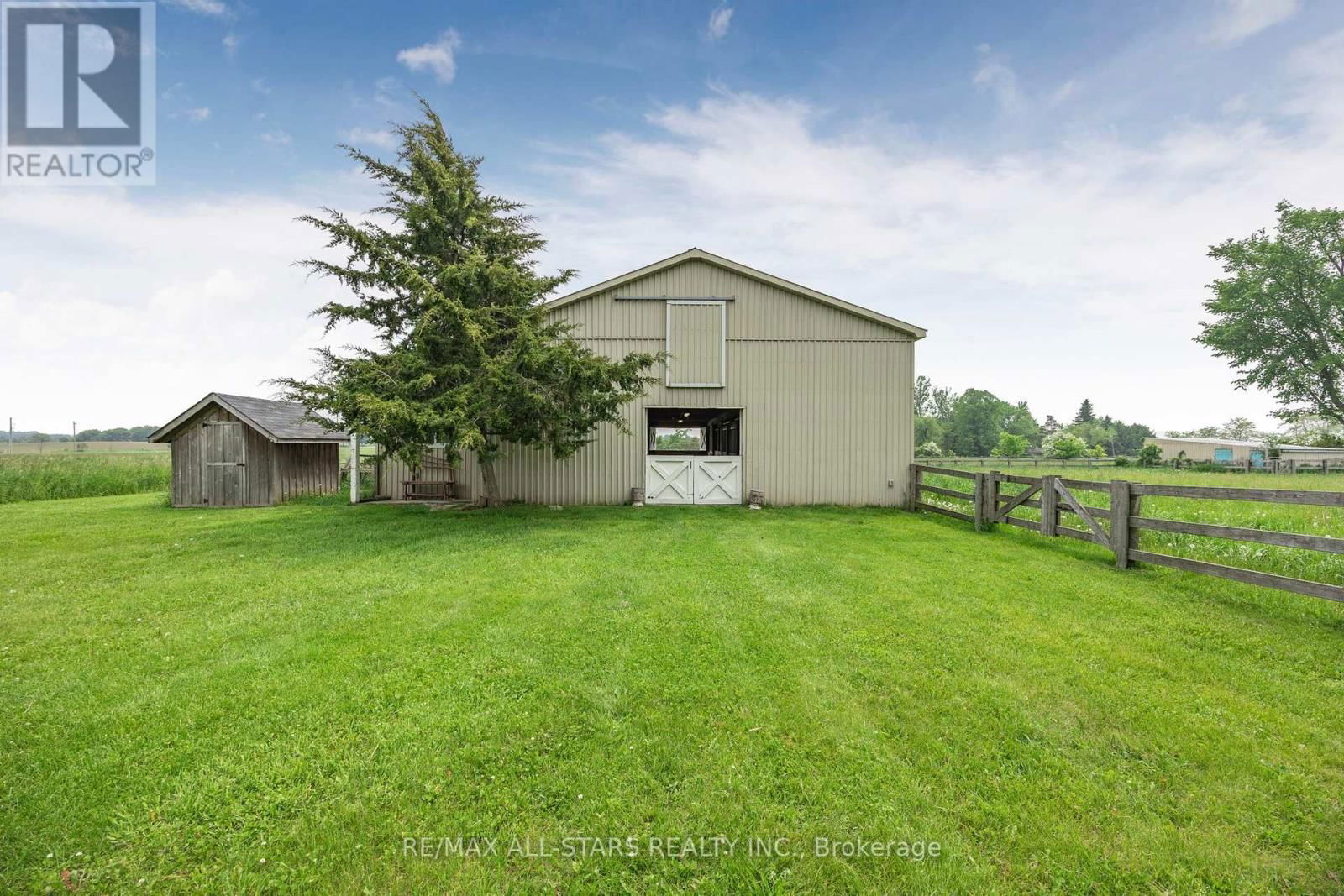 10240 4 CORNERS Image 10