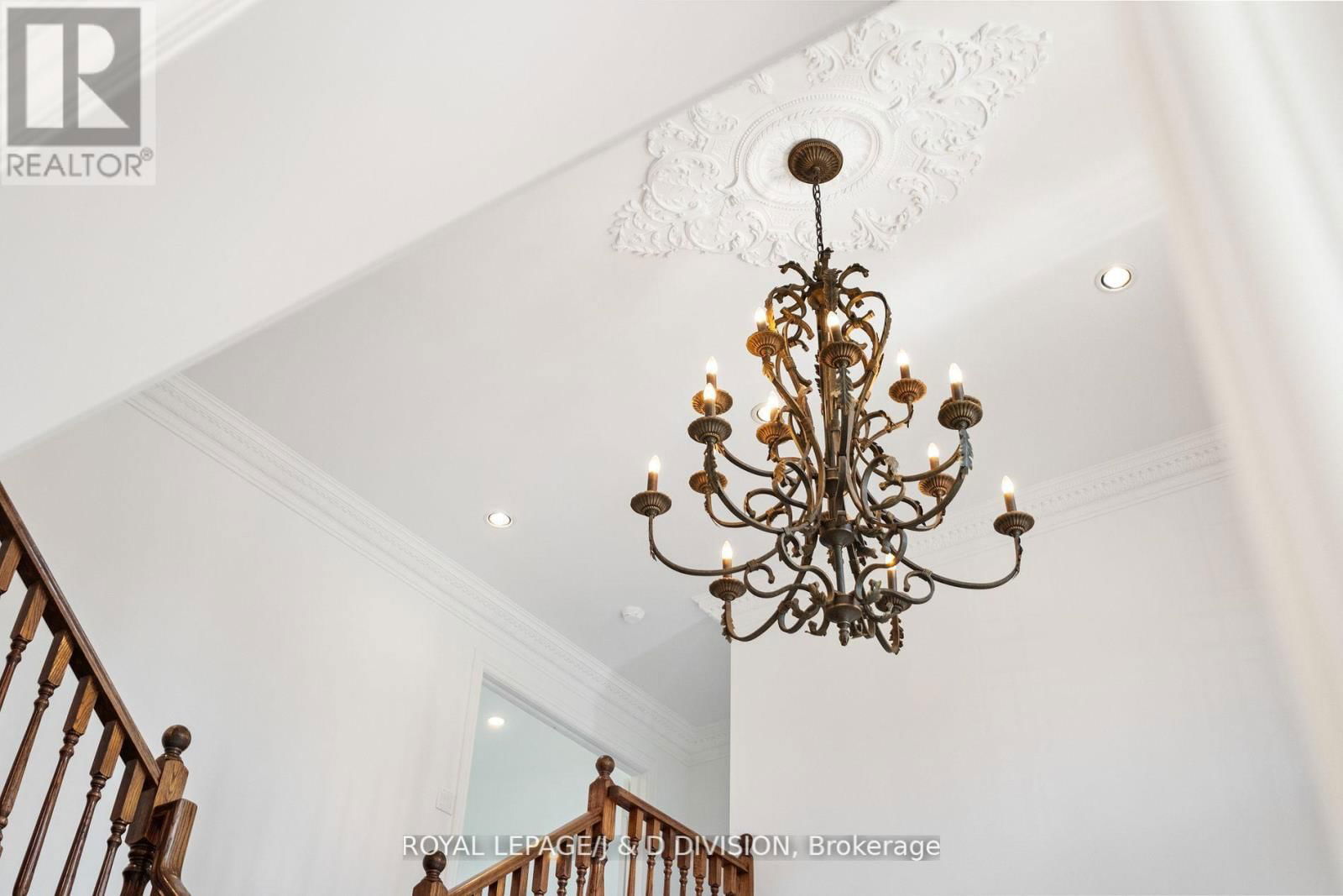 19 LOGAN COURT Image 13