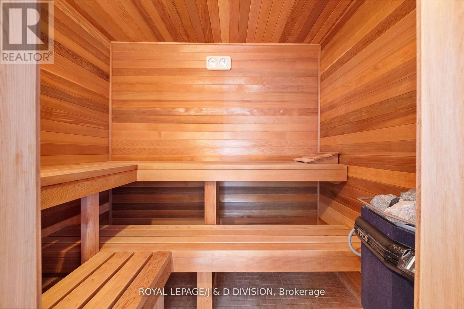 19 LOGAN COURT Image 31