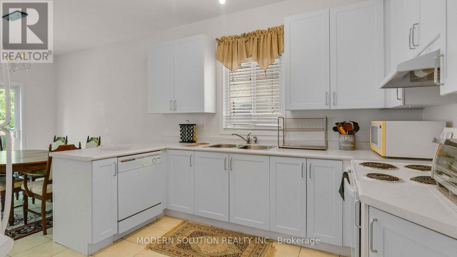 86 LEBOVIC DRIVE Image 15