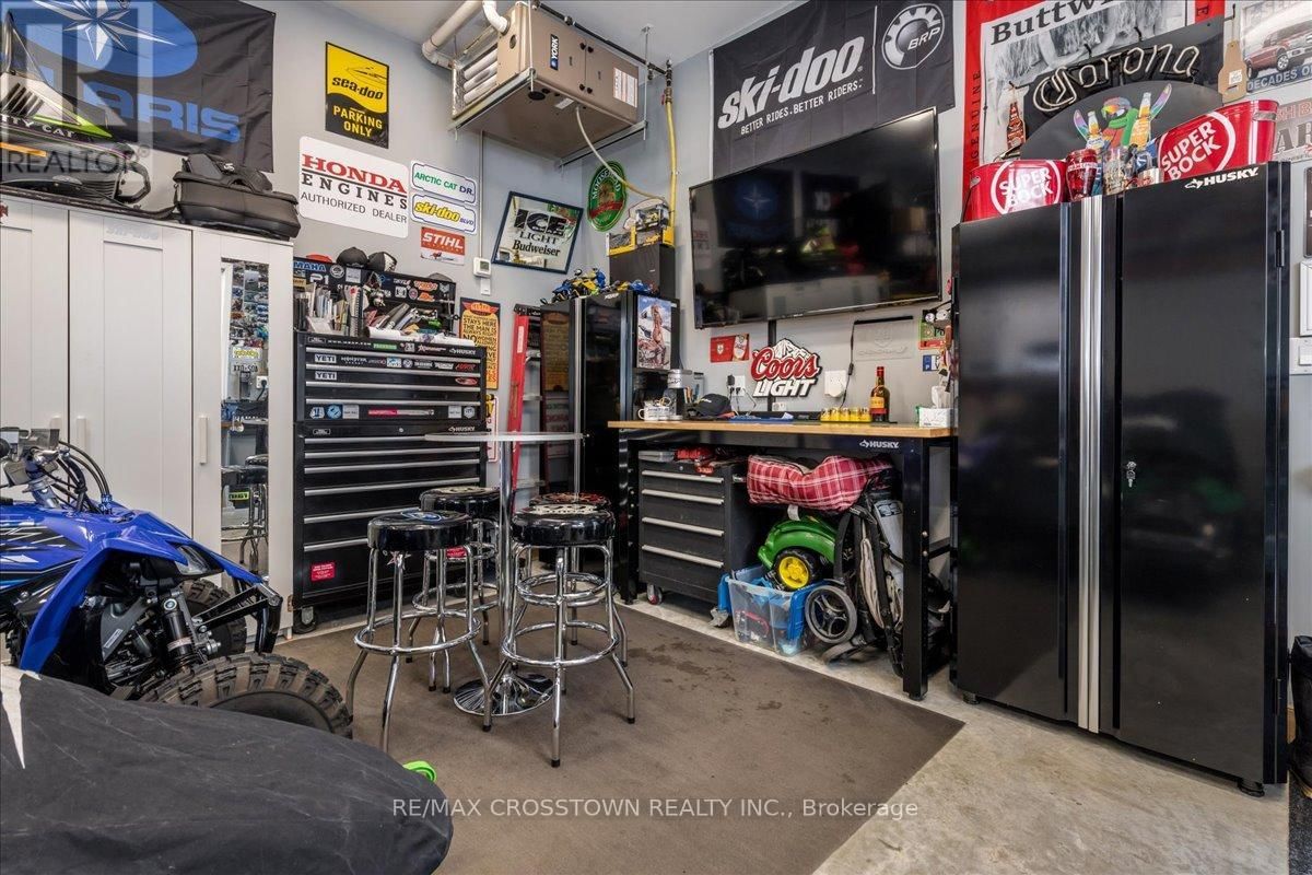 2301 CRYSTAL BEACH ROAD Image 12