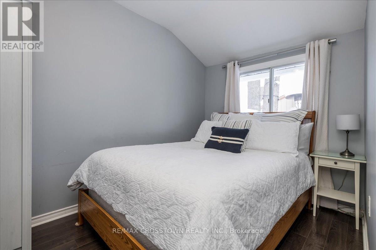 2301 CRYSTAL BEACH ROAD Image 22