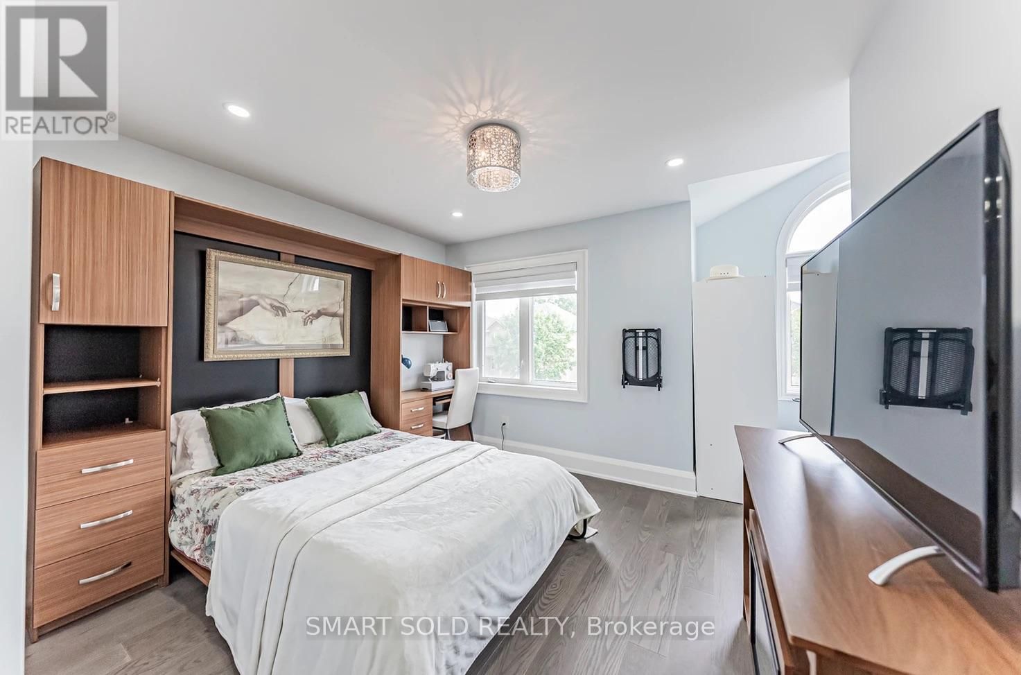 65 MELBOURNE DRIVE Image 32