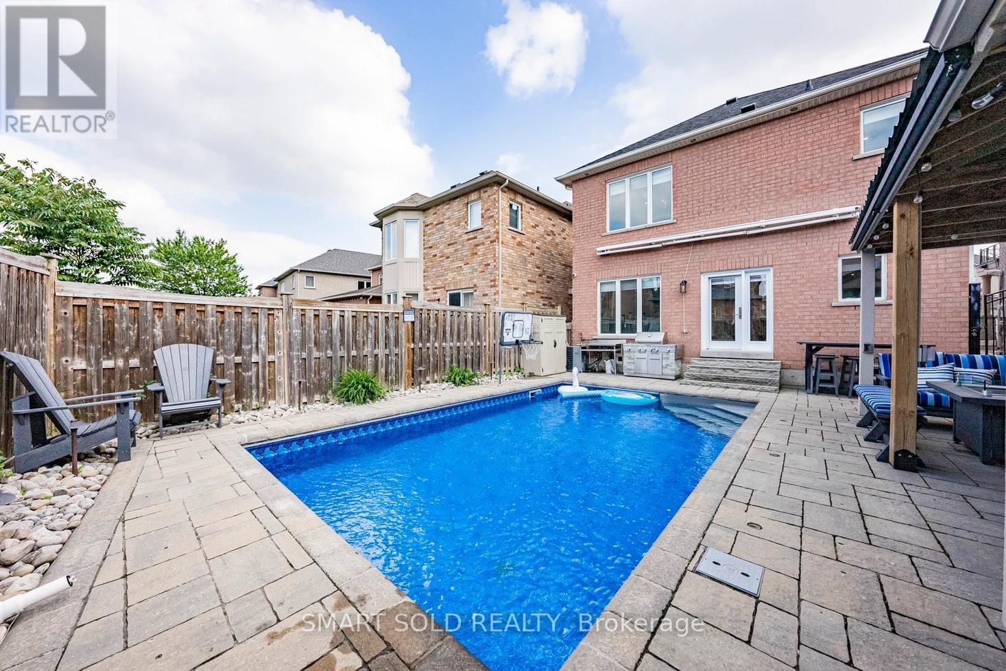 65 MELBOURNE DRIVE Image 46