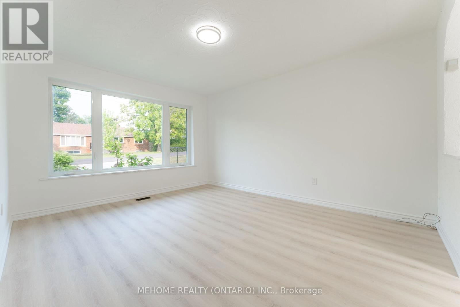 230 EAST STREET Image 7