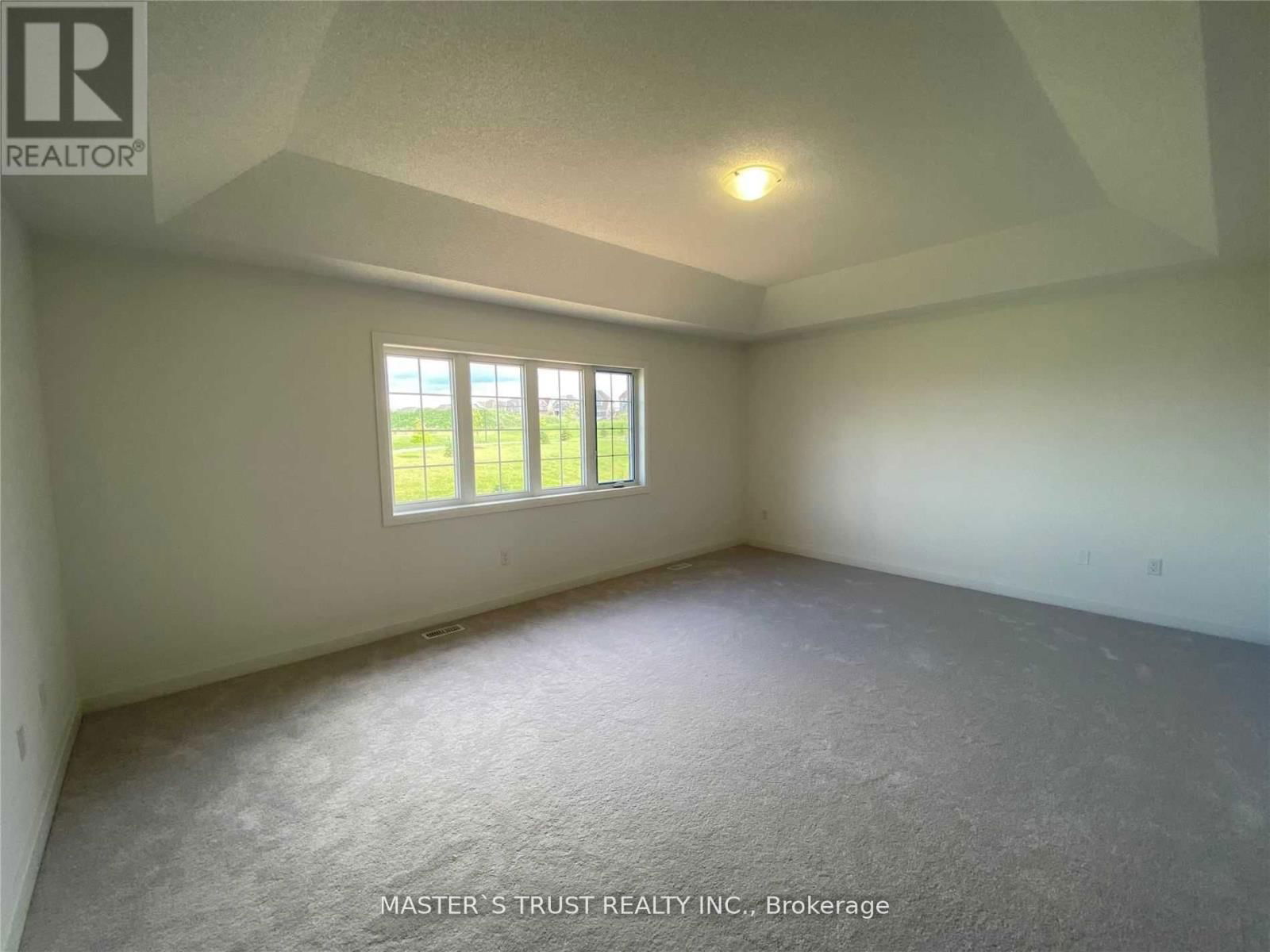 102 FRANK KELLY DRIVE Image 11