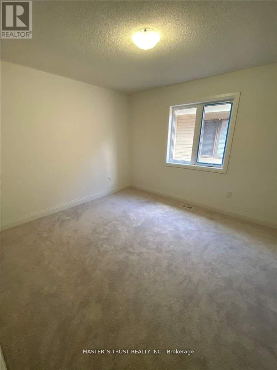 102 FRANK KELLY DRIVE Image 9