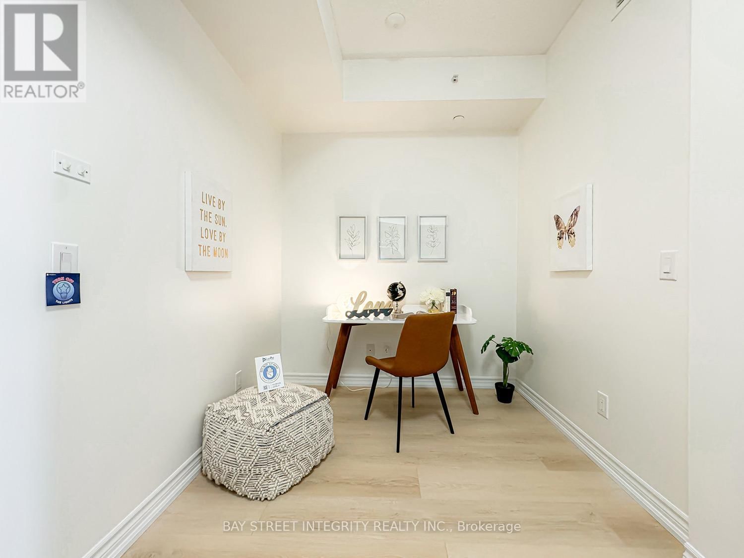 316 - 8323 KENNEDY ROAD Image 16