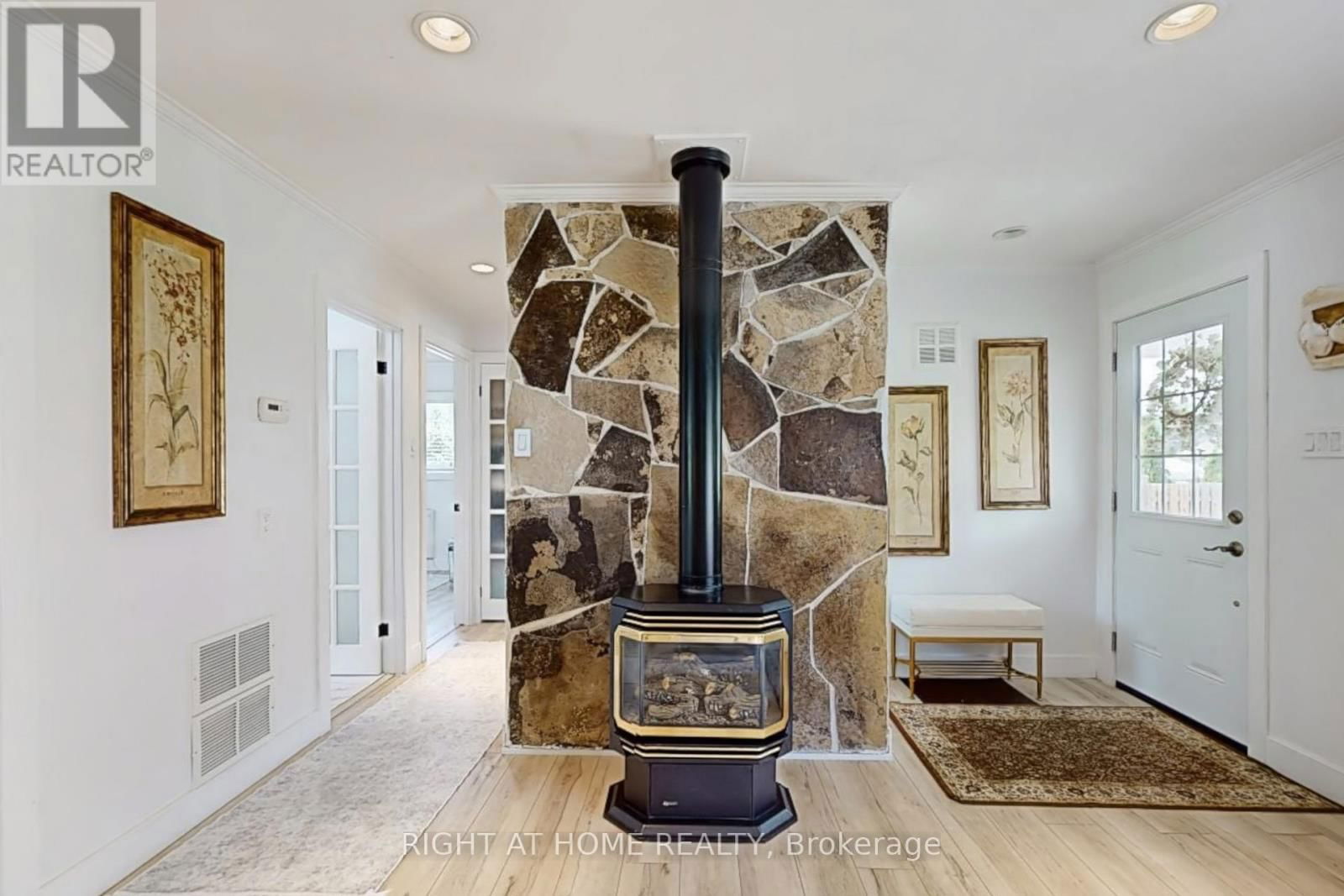 1129 LINDY LANE Image 14
