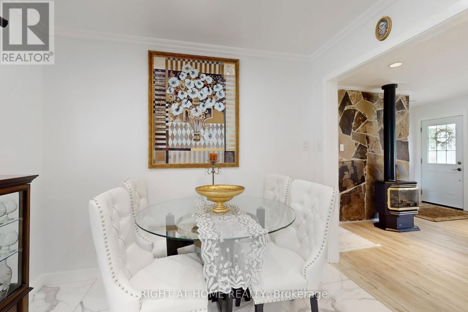 1129 LINDY LANE Image 16