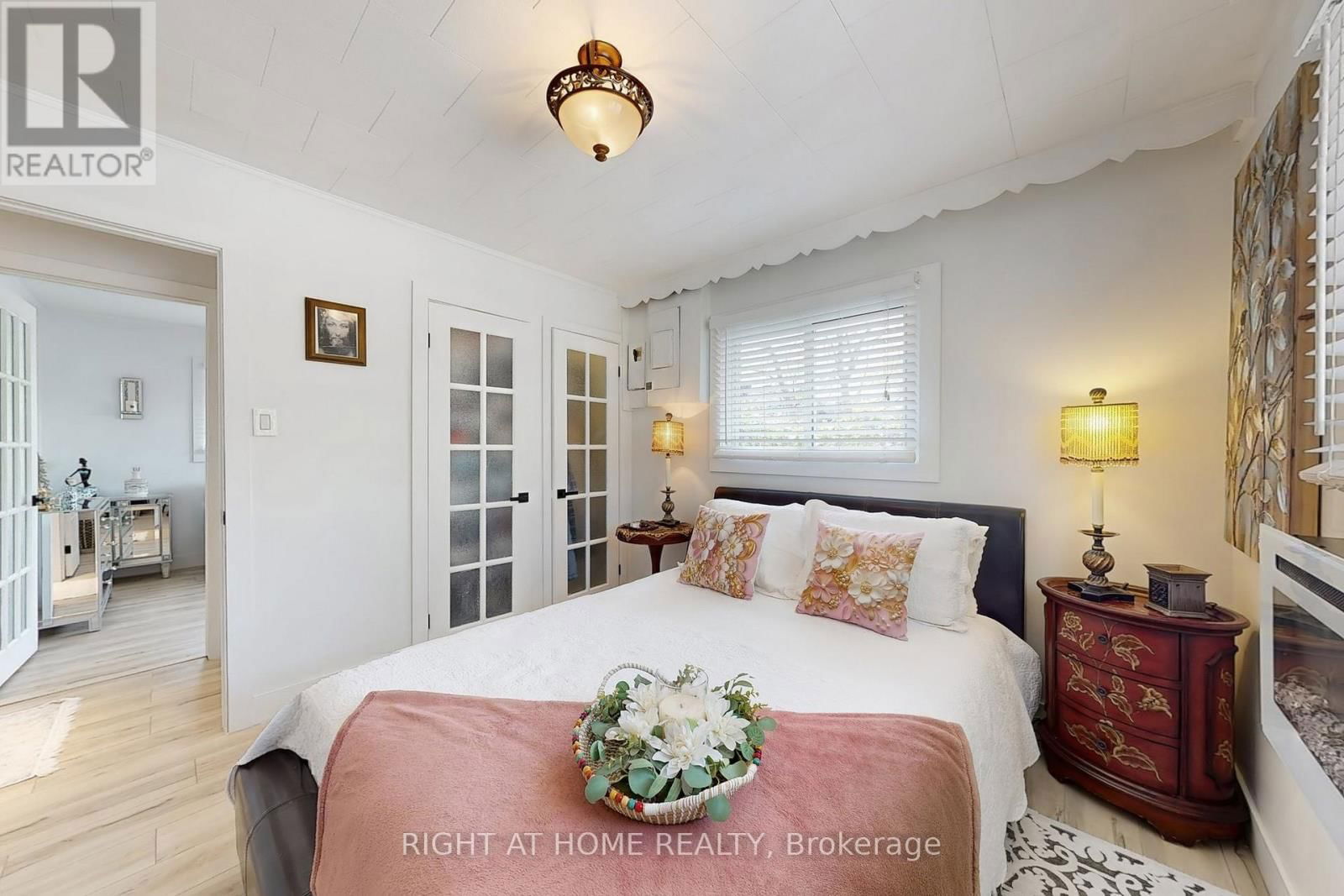1129 LINDY LANE Image 17