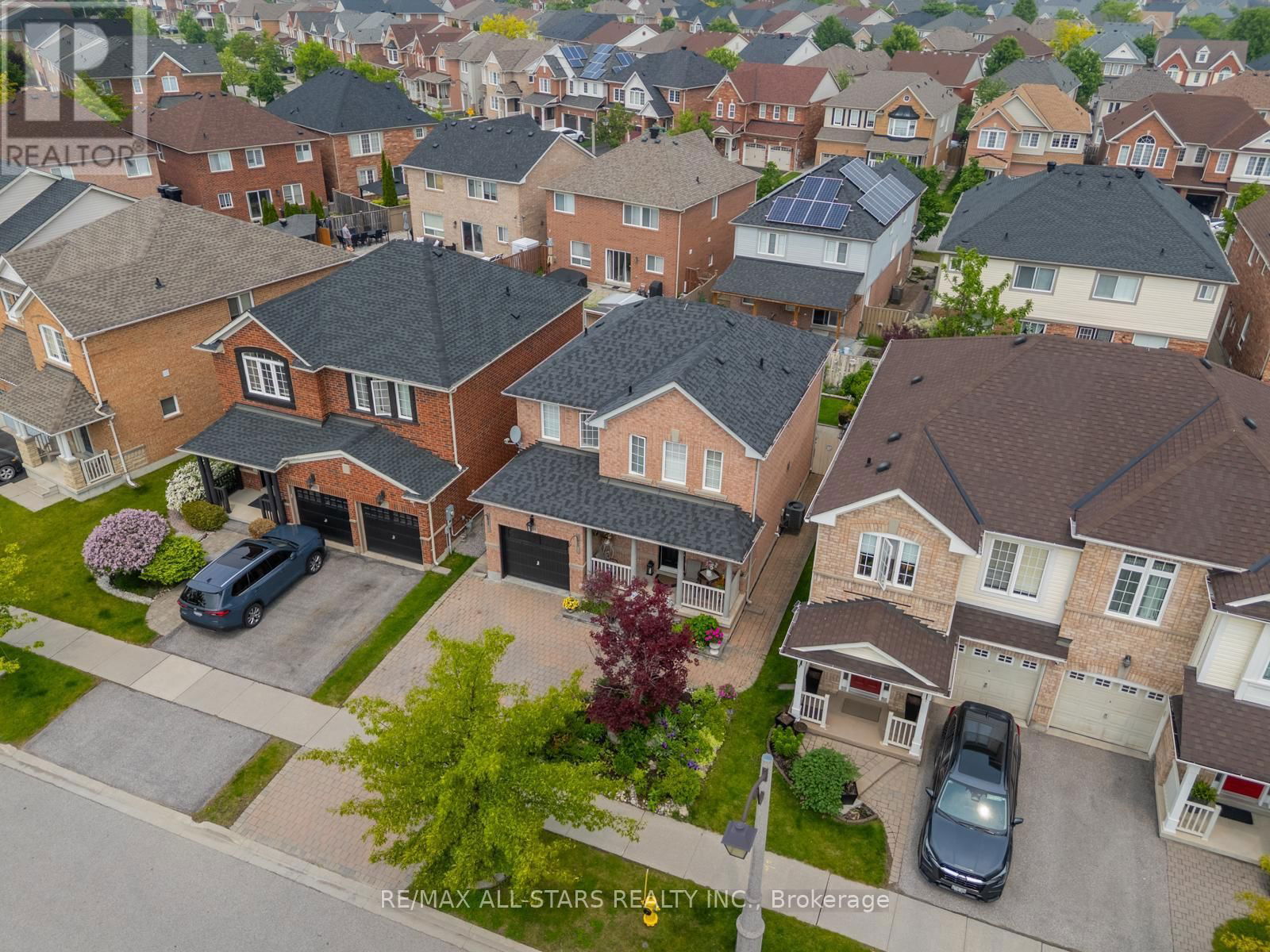 124 RICHARD COULSON CRESCENT Image 36