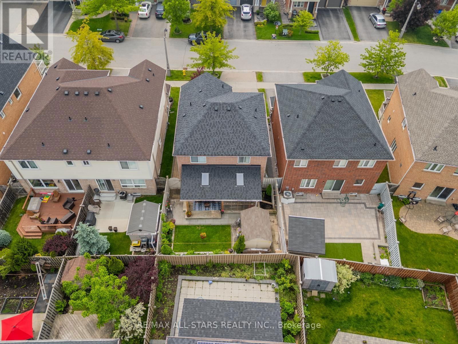 124 RICHARD COULSON CRESCENT Image 39