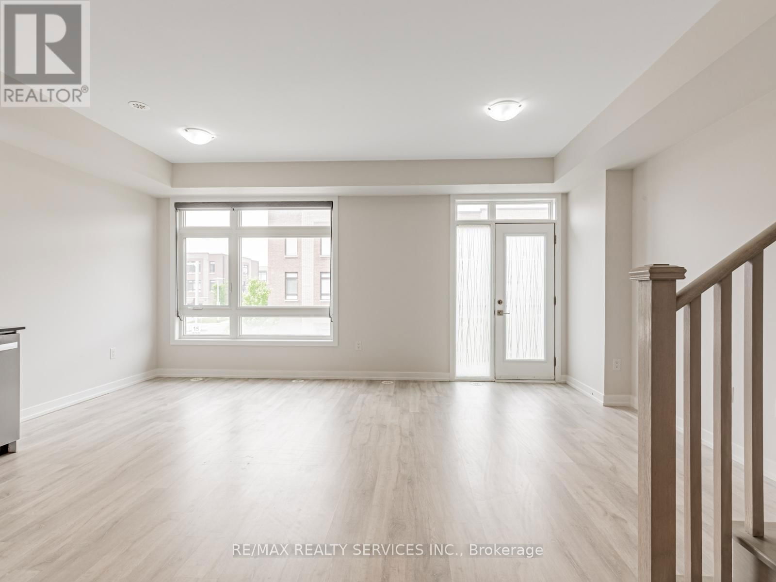 5 LACHINE STREET Image 12