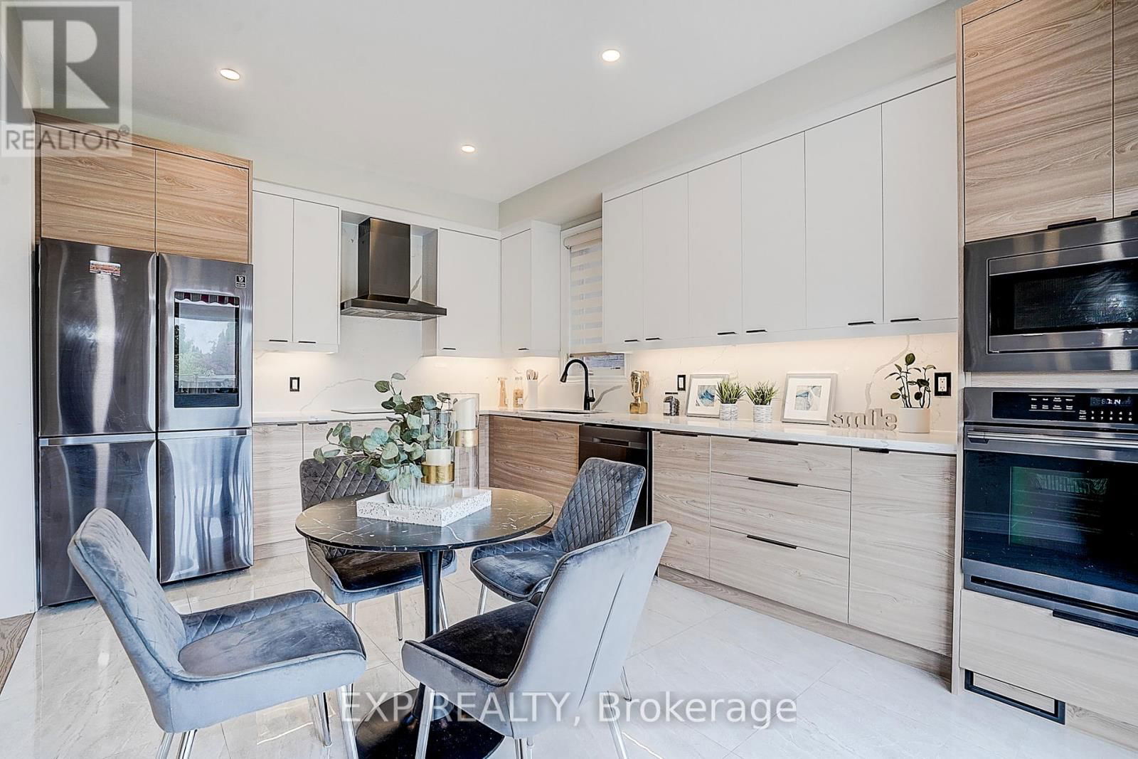 322 STONEBRIDGE DRIVE Image 15