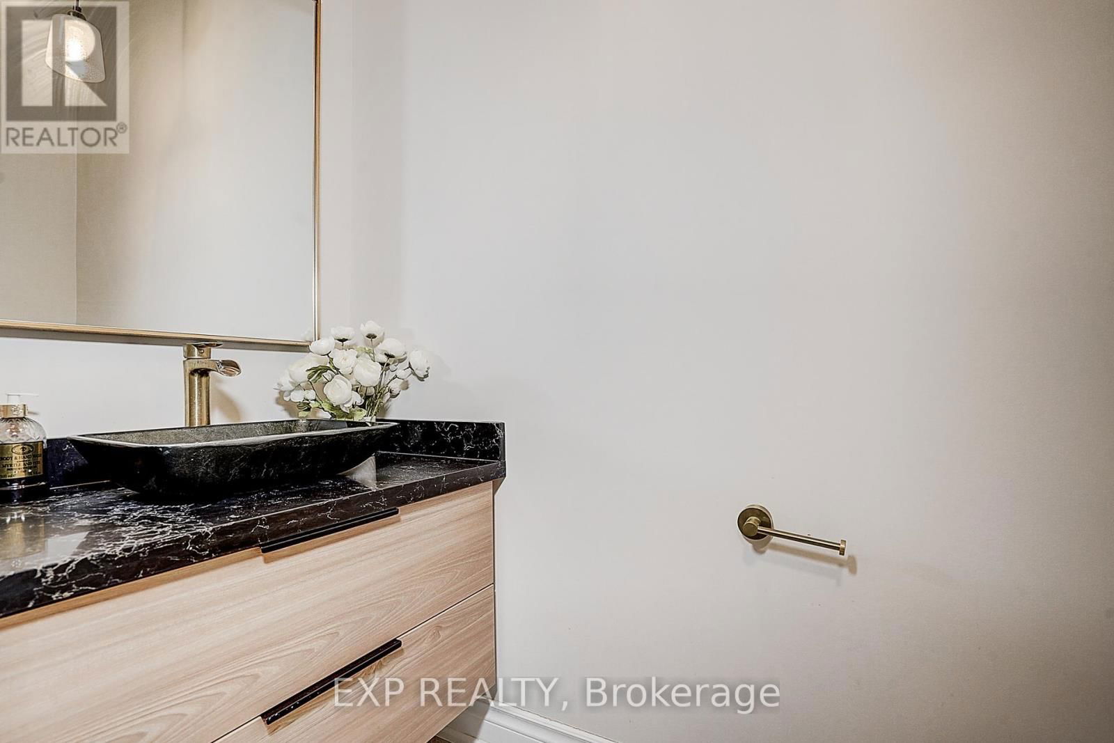 322 STONEBRIDGE DRIVE Image 18