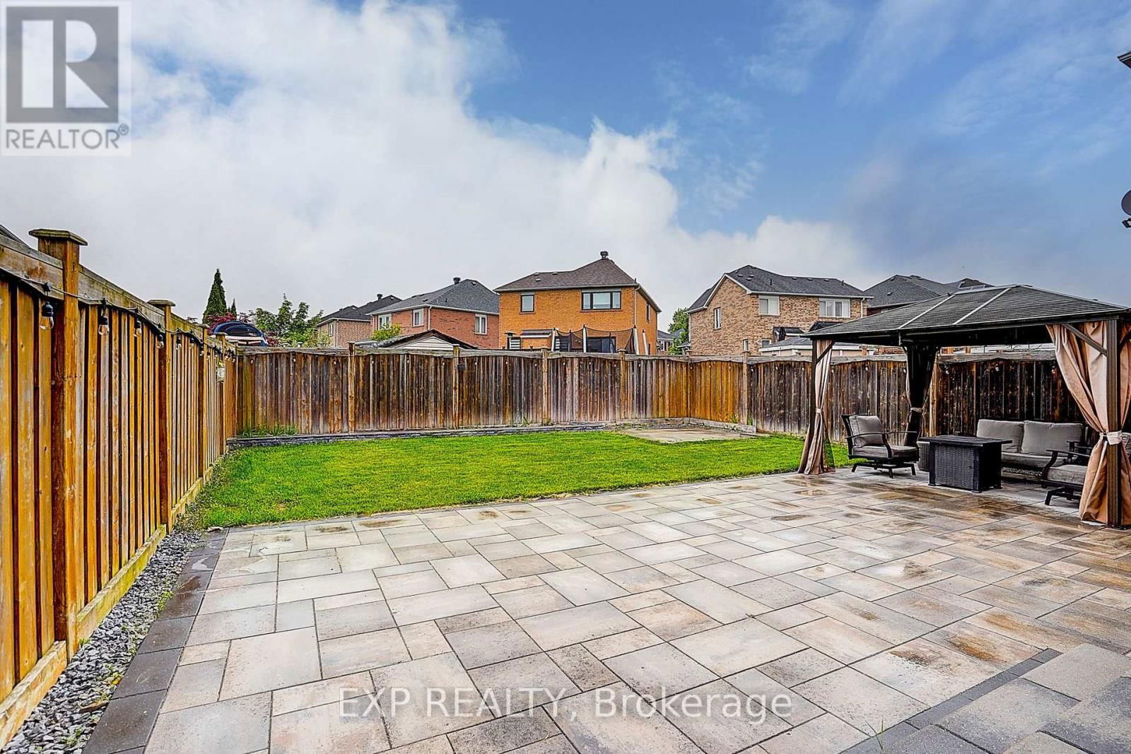 322 STONEBRIDGE DRIVE Image 40