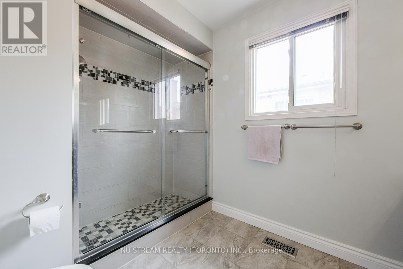61 COLEDALE ROAD Image 39