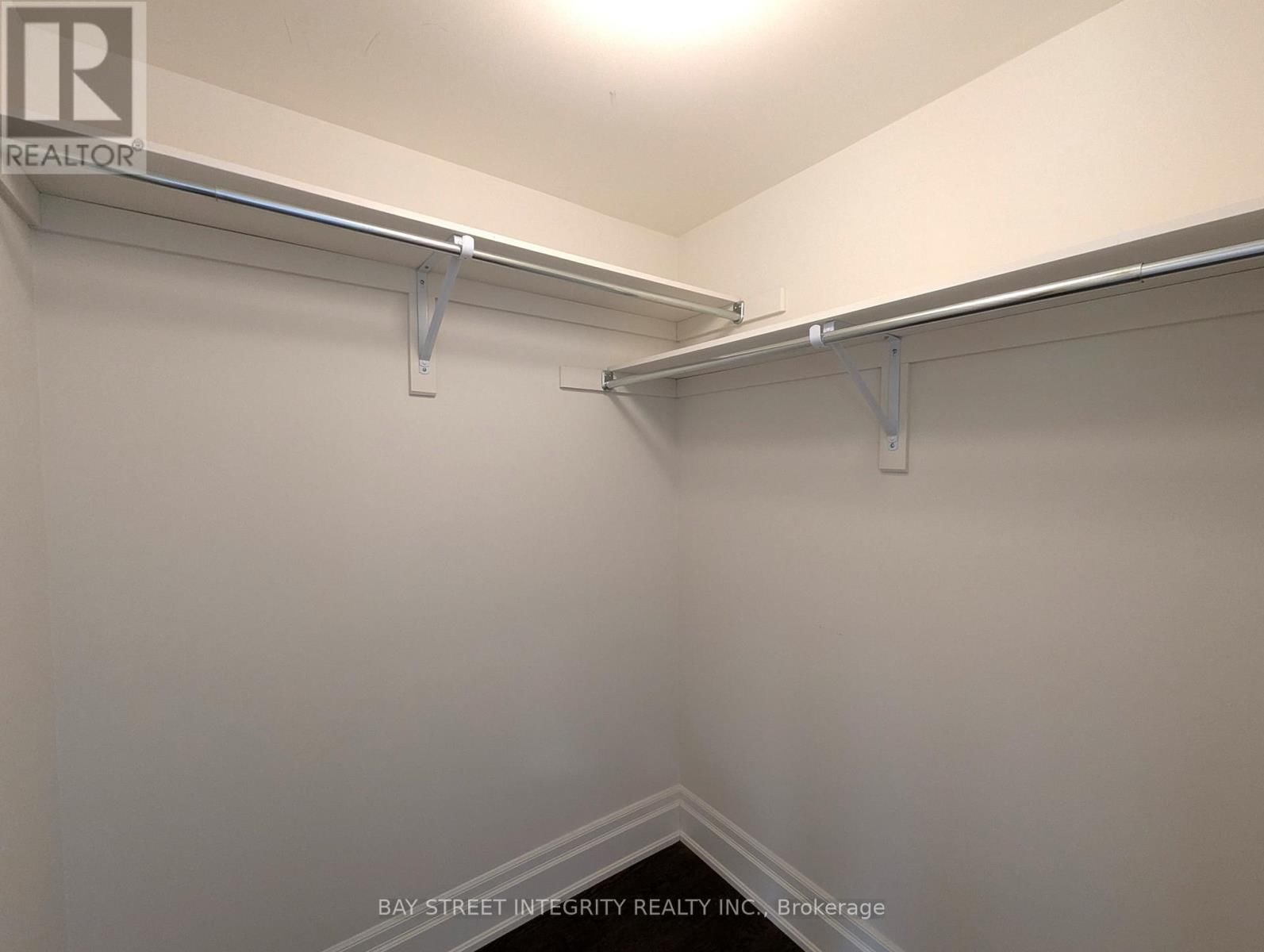 12 - 8469 ISLINGTON AVENUE Image 15