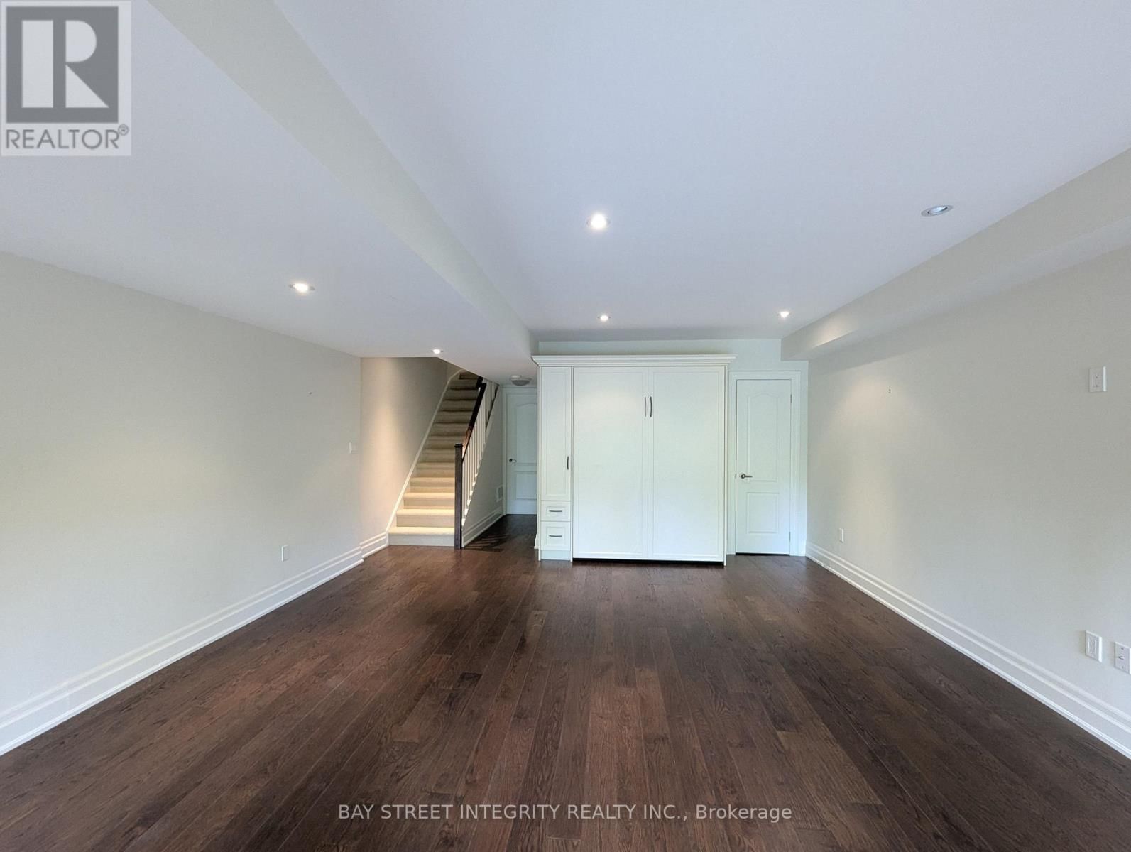 12 - 8469 ISLINGTON AVENUE Image 36