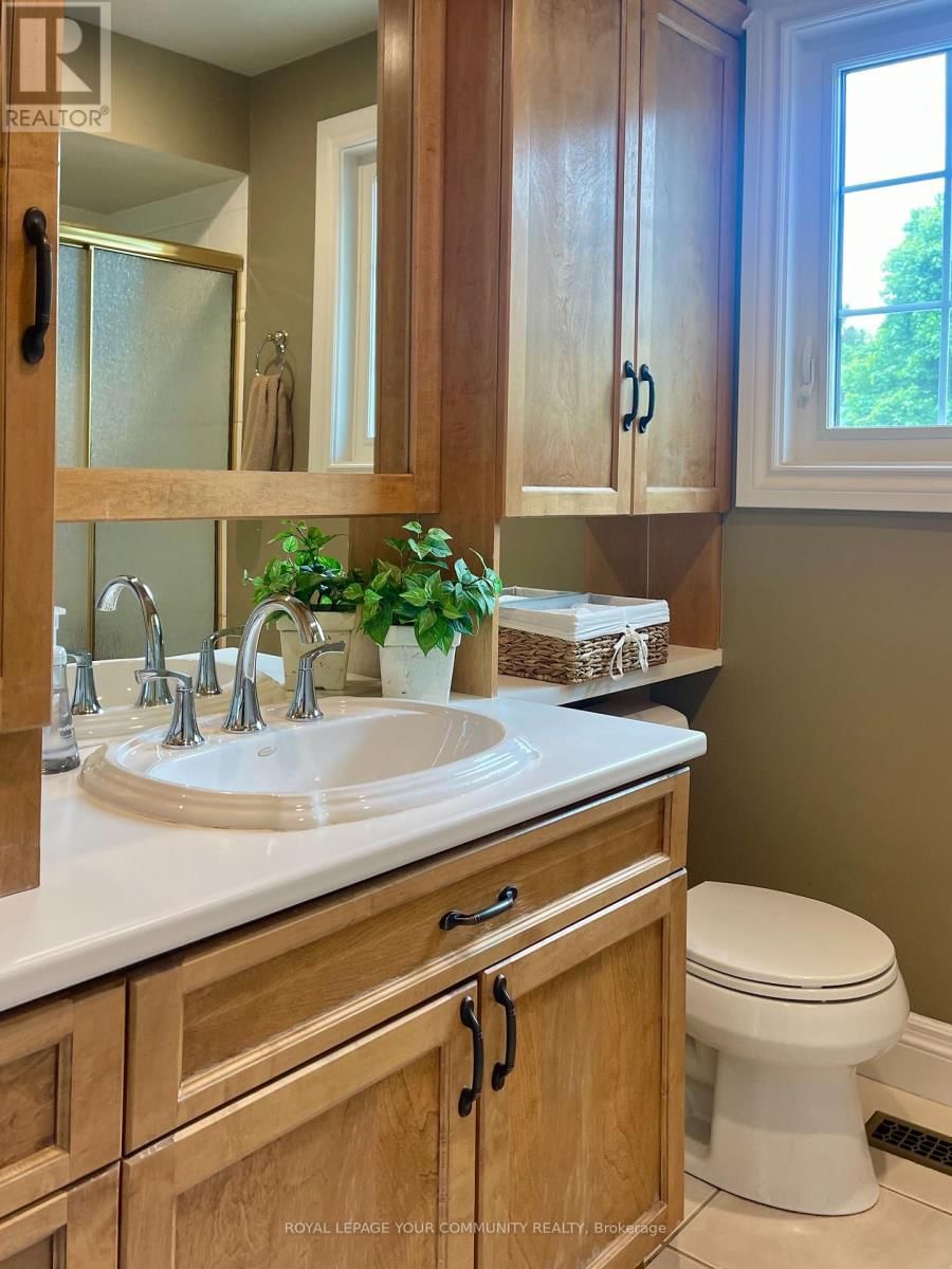 10 BANQUO ROAD Image 31
