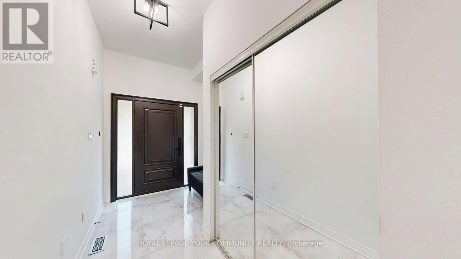 52 FOUR SEASONS CRESCENT Image 40