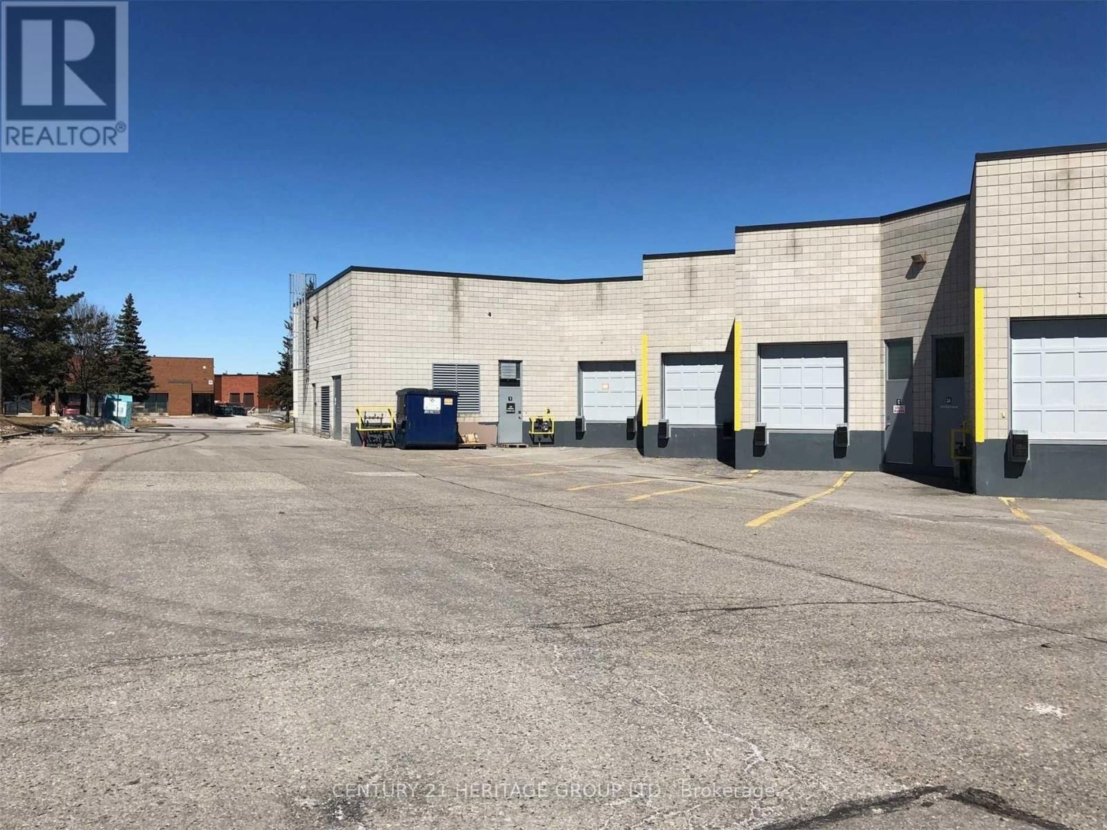 2 - 15 WEST PEARCE STREET WEST Image 2