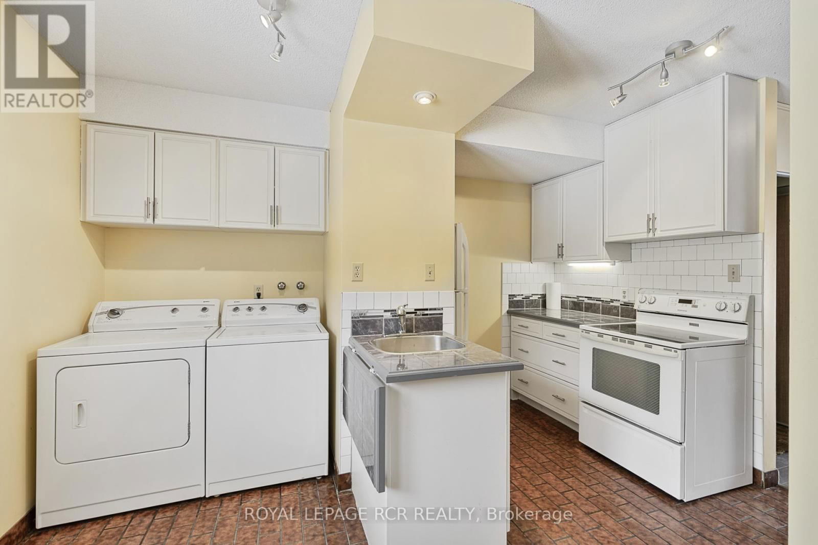 443 FEASBY ROAD Image 31